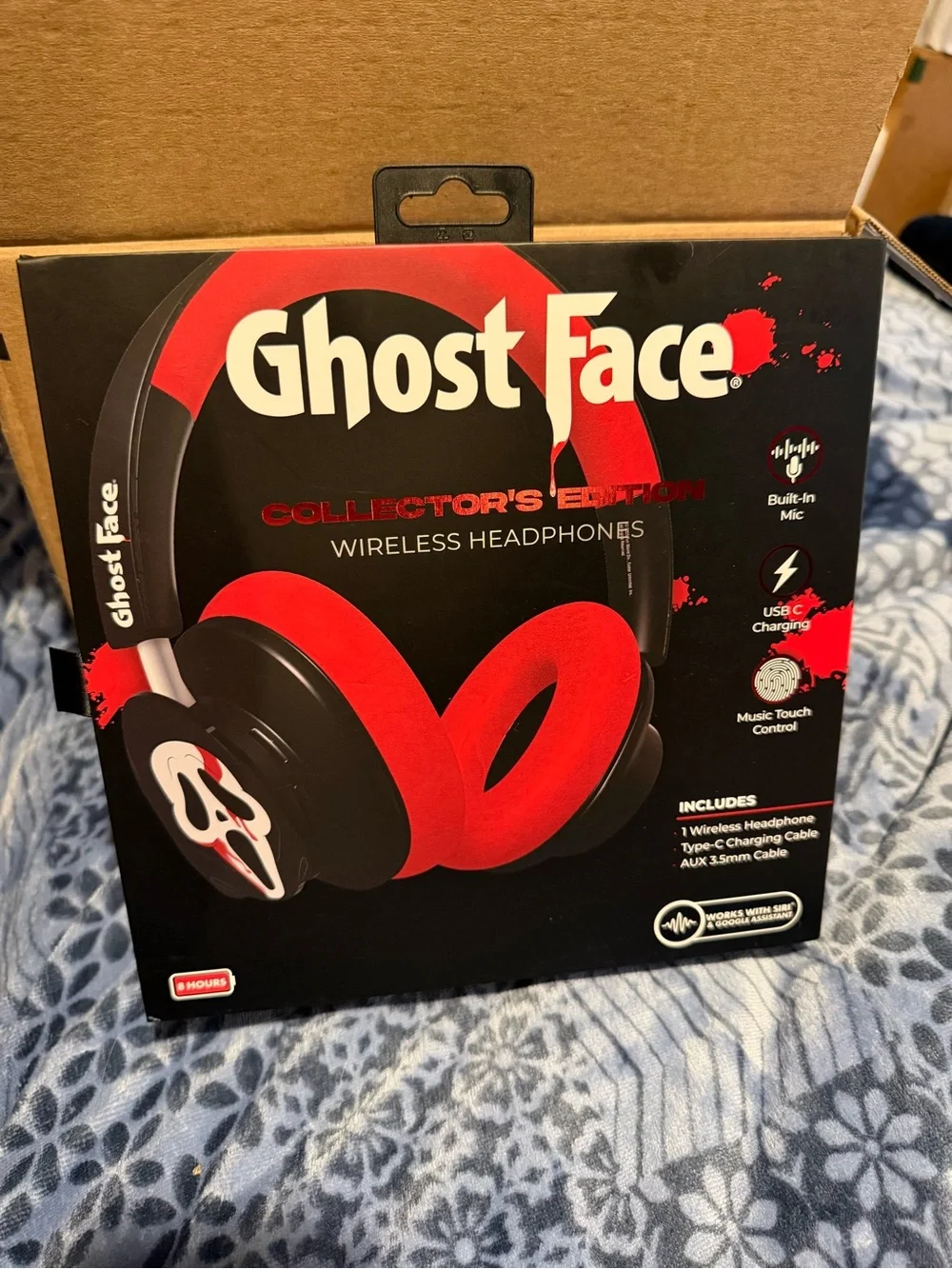 Ghost Face Collector's Edition Wireless Headphones - Red & Black